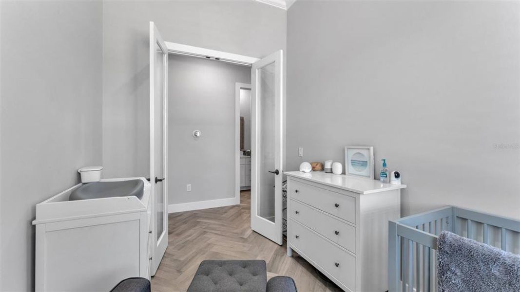 Furnished interior view inside a new home in , Winter Haven (Image 16).