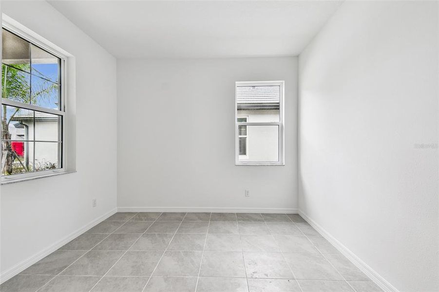 Spacious, unfurnished interior of a new home in Sweetwater at Lakewood Ranch, Lakewood Ranch (Image 8).