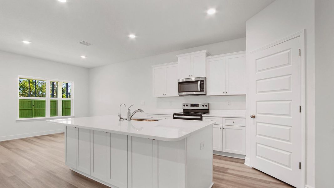 Furnished interior view inside a new home in Owl's Head Farms, Freeport (Image 4).