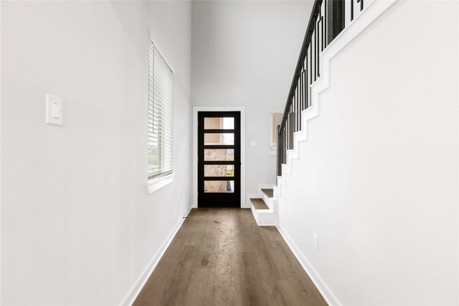 Spacious, unfurnished interior of a new home in Glendale Lakes, Rosharon (Image 16). Spacious, unfurnished interior of a new home in Glendale Lakes, Rosharon (Image 16).