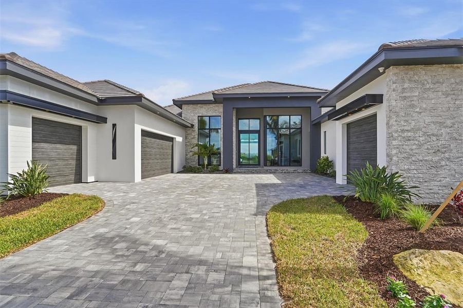 Image 75 of a home in .