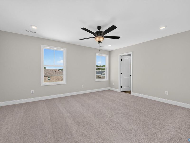 Spacious, unfurnished interior of a new home in Bailey Park, Fayetteville (Image 21). Spacious, unfurnished interior of a new home in Bailey Park, Fayetteville (Image 21).