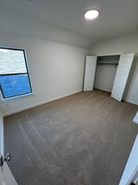 Spacious, unfurnished interior of a new home in Prairie Winds, Hutto (Image 27).