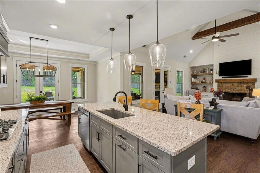Furnished interior view inside a new home in , Williamson (Image 31).