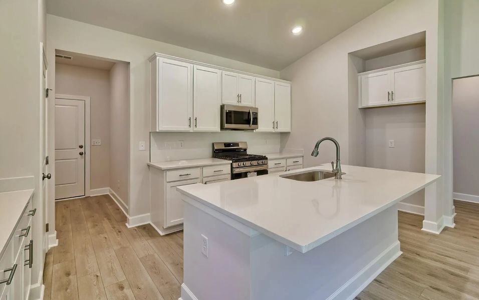 Furnished interior view inside a new home in Satchel Ford, Columbia (Image 4).