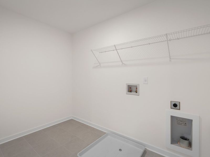 Spacious, unfurnished interior of a new home in Woods Crossing, Gallatin (Image 46).