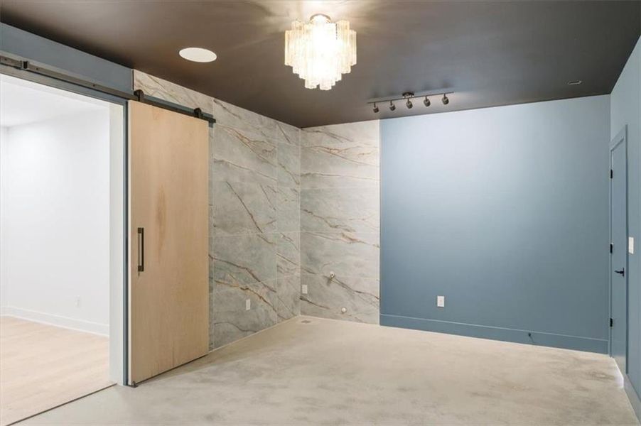 Spacious, unfurnished interior of a new home in Aster, Roswell (Image 92).