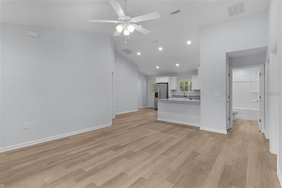 Spacious, unfurnished interior of a new home in , Ocklawaha (Image 12). Spacious, unfurnished interior of a new home in , Ocklawaha (Image 12).