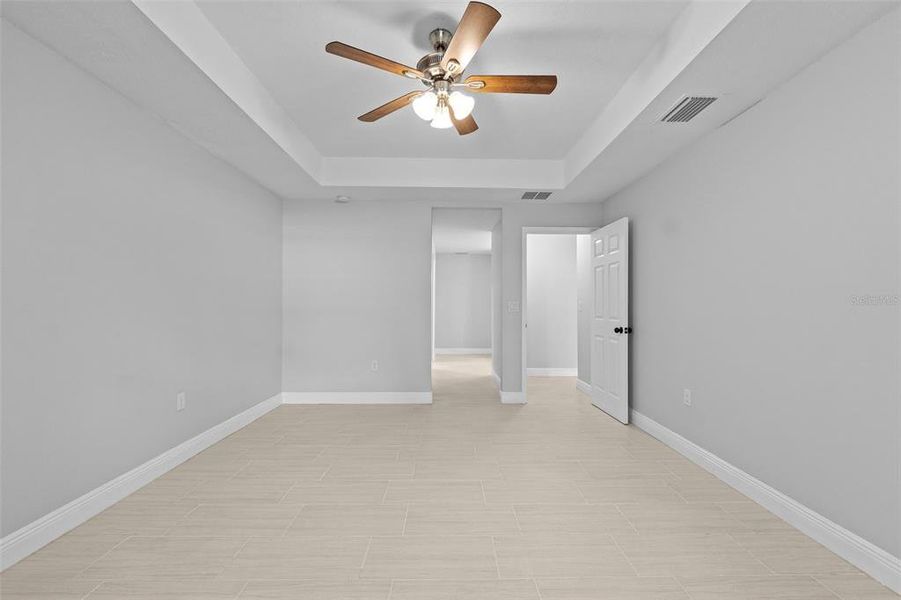 Spacious, unfurnished interior of a new home in , Winter Haven (Image 40). Spacious, unfurnished interior of a new home in , Winter Haven (Image 40).