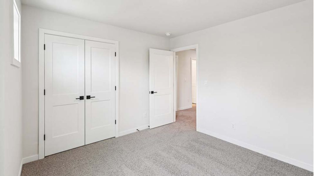 Spacious, unfurnished interior of a new home in Brantley, Mooresville (Image 19).