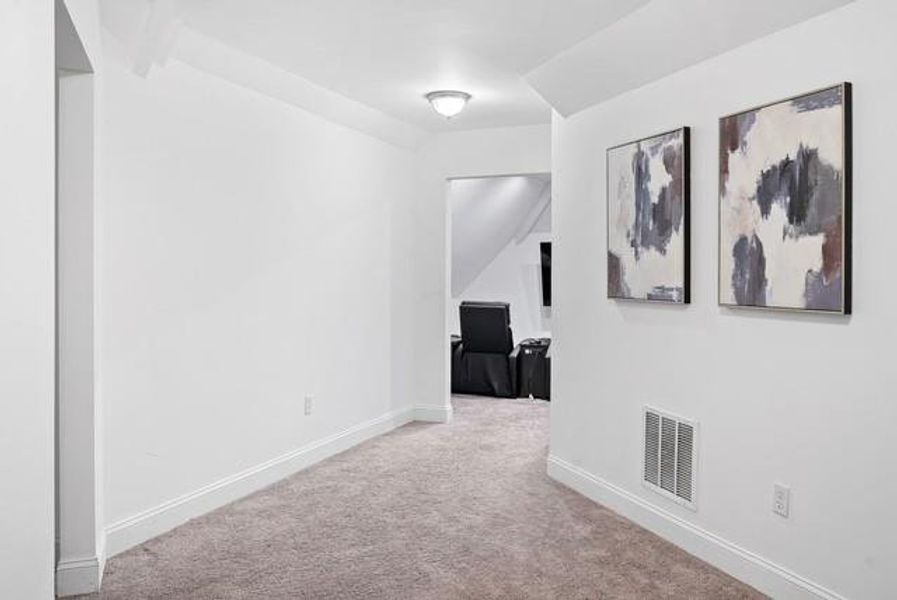 Spacious, unfurnished interior of a new home in , Douglasville (Image 23).