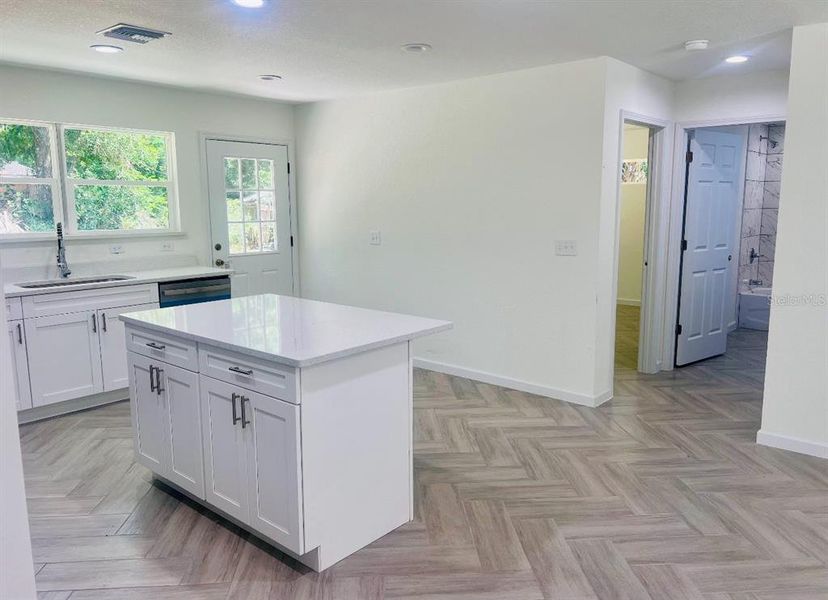 Image 18 of a home in .