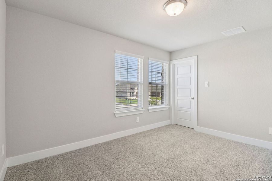 Spacious, unfurnished interior of a new home in Carmel Ranch, Schertz (Image 30). Spacious, unfurnished interior of a new home in Carmel Ranch, Schertz (Image 30).