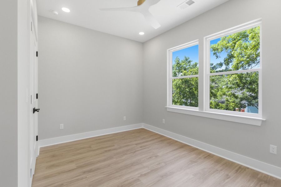 Spacious, unfurnished interior of a new home in , North Charleston (Image 34).