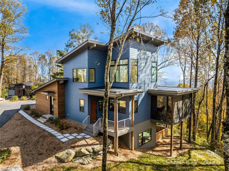 Image 43 of a home in . Image 43 of a home in .