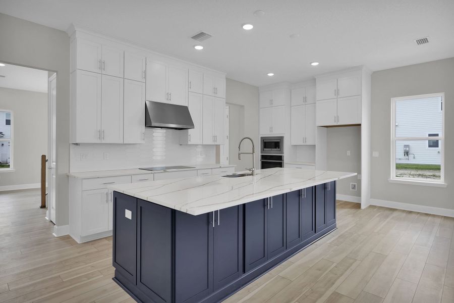 Representative furnished interior of a home built from the The Salt by Providence Homes (Florida) in Seabrook Village at Seabrook, Nocatee (Image 4).