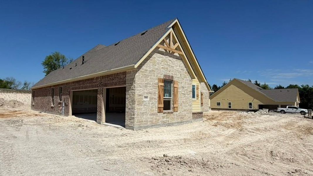 In-progress construction of a new home in Grayson Ridge, Van Alstyne, TX (Image 3).