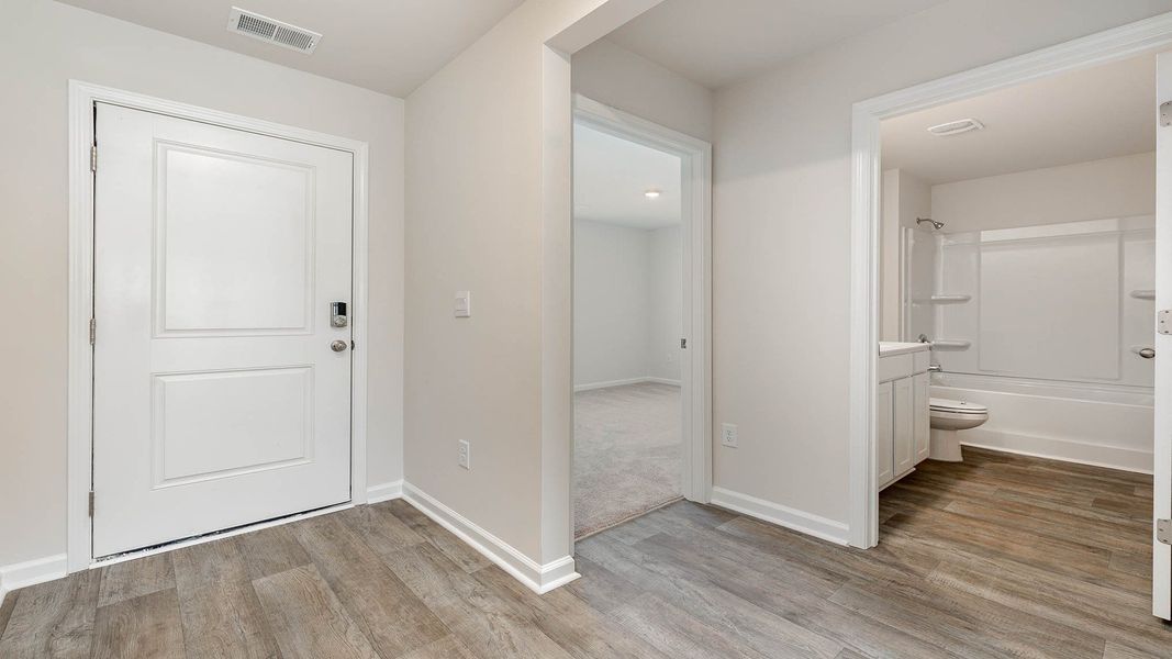 Spacious, unfurnished interior of a new home in Hunter's Branch, Hopkins (Image 21).