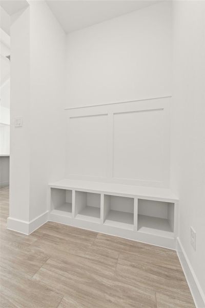 Spacious, unfurnished interior of a new home in Kresston - 65', Montgomery (Image 21).