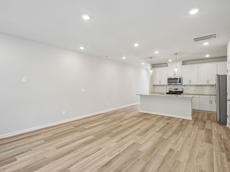 Spacious, unfurnished interior of a new home in Artisan Walk, Fairburn (Image 13).