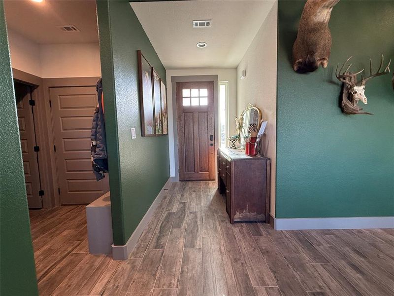 Furnished interior view inside a new home in , Tolar (Image 17).