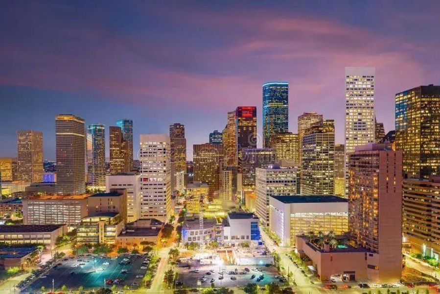 Close to Downtown