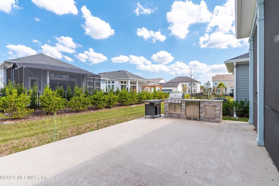 Exterior details and patio area of a home in , Jacksonville (Image 30).