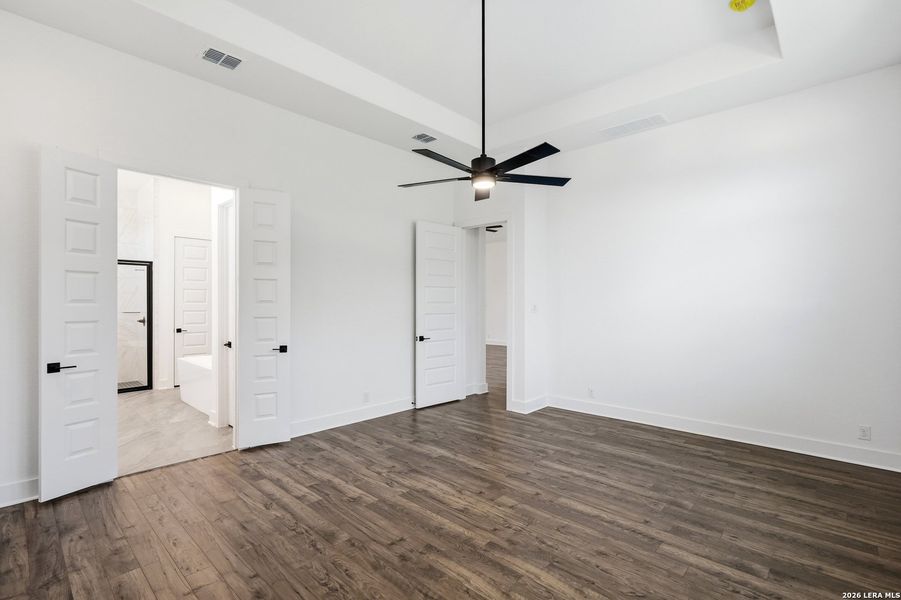 Spacious, unfurnished interior of a new home in Prominence Urban, San Antonio (Image 41). Spacious, unfurnished interior of a new home in Prominence Urban, San Antonio (Image 41).