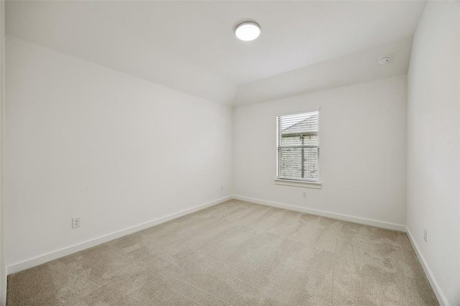 Spacious, unfurnished interior of a new home in Painted Tree, McKinney (Image 28). Spacious, unfurnished interior of a new home in Painted Tree, McKinney (Image 28).