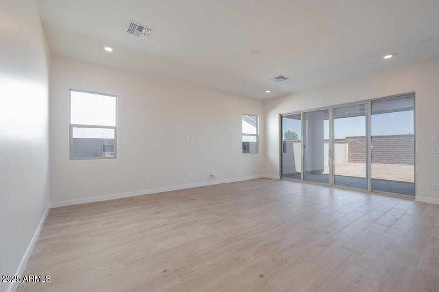 Tri Pointe Waterston Central 386 - Great