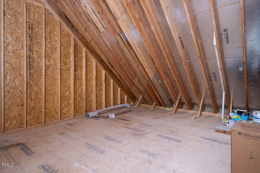 20 Water Willow Lni nterior-16