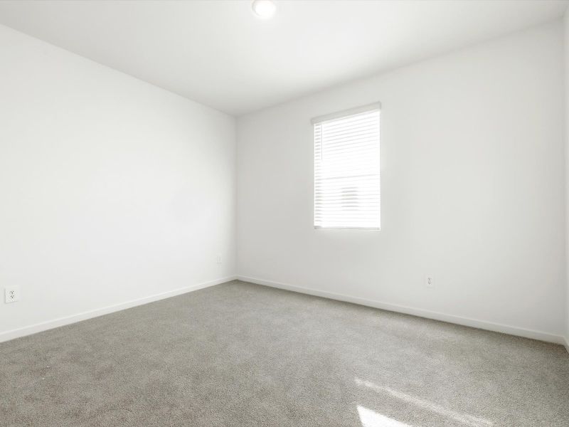 Spacious, unfurnished interior of a new home in Allure Vista Reserve Series, Buckeye (Image 12).