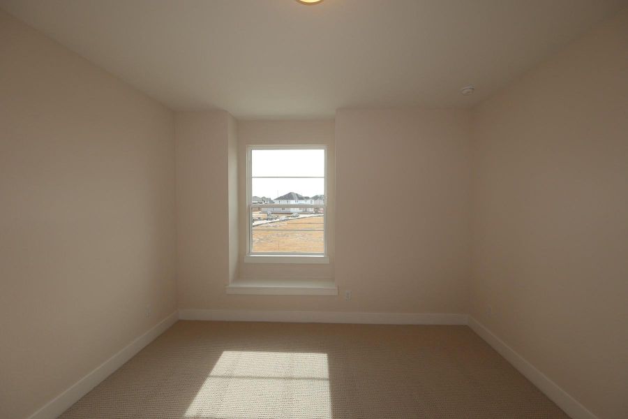 Spacious, unfurnished interior of a new home in Dunham Pointe, Cypress (Image 38).