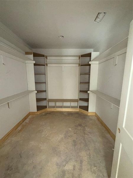 Walk in Closet Walk in Closet