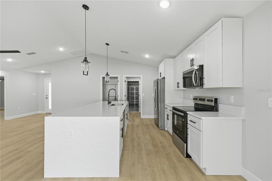 Furnished interior view inside a new home in , Ocala (Image 7).