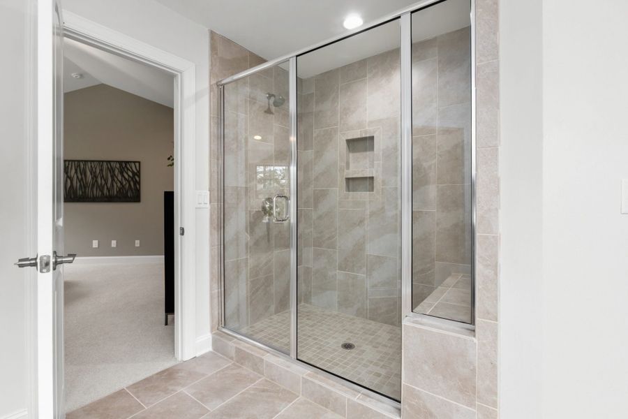 Representative furnished interior of a home built from the Hanover Lux by Keystone Homes NC in Weybridge, Burlington (Image 36).
