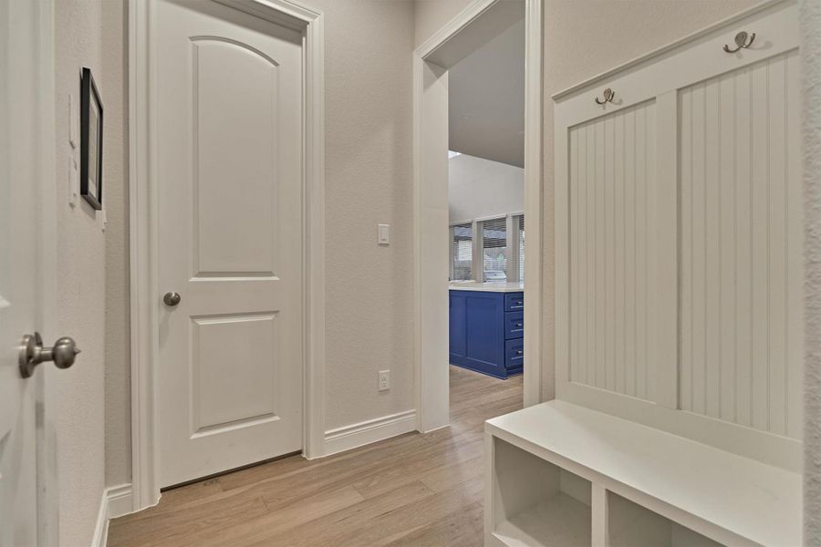 Furnished interior view inside a new home in Audubon 60', Magnolia (Image 31).