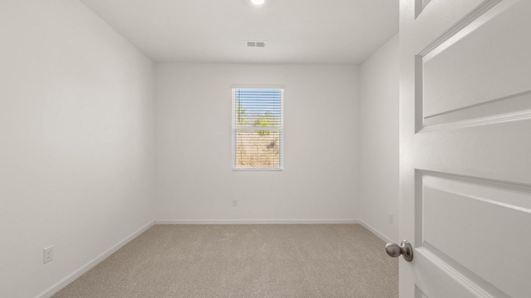 Spacious, unfurnished interior of a new home in The Abbey at Trolley Run Station, Aiken (Image 17). Spacious, unfurnished interior of a new home in The Abbey at Trolley Run Station, Aiken (Image 17).