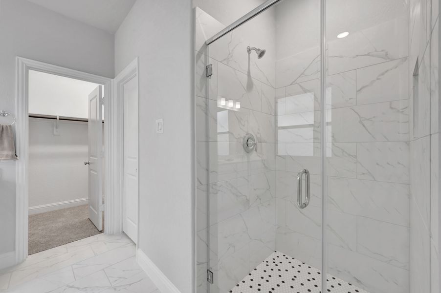 Owner's Bathroom Owner's Bathroom