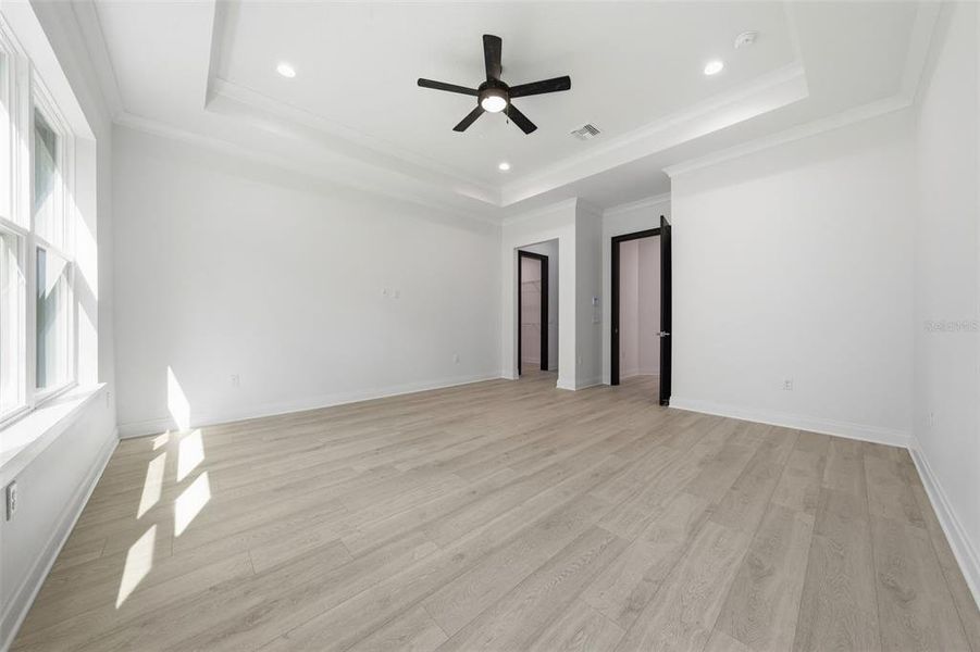 Spacious, unfurnished interior of a new home in , Wildwood (Image 20).