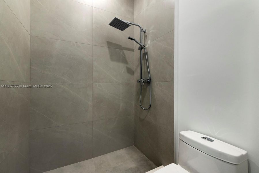 Image 58 of a home in .