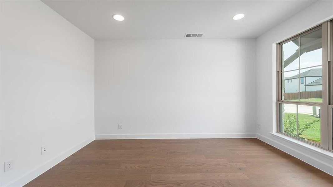 Spacious, unfurnished interior of a new home in North Sky 65', Celina (Image 21). Spacious, unfurnished interior of a new home in North Sky 65', Celina (Image 21).