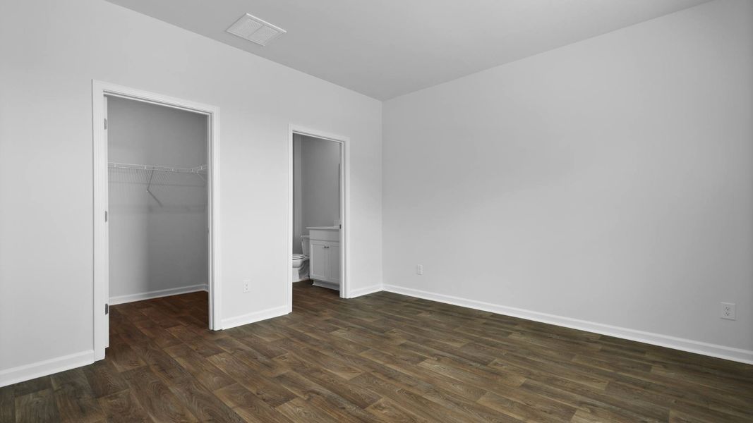 Spacious, unfurnished interior of a new home in Center Pointe, Santee (Image 13).