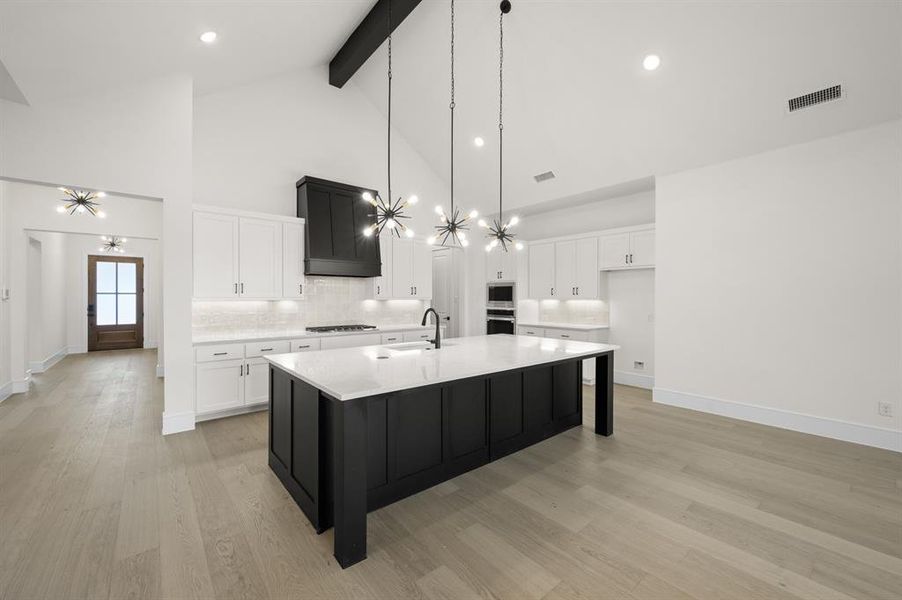 460 Shadowfax- Kitchen-1