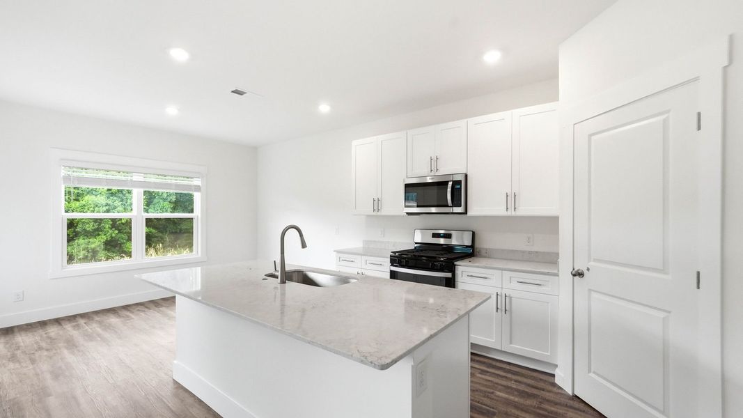 Furnished interior view inside a new home in Fieldcrest Acres, Blountville (Image 8).