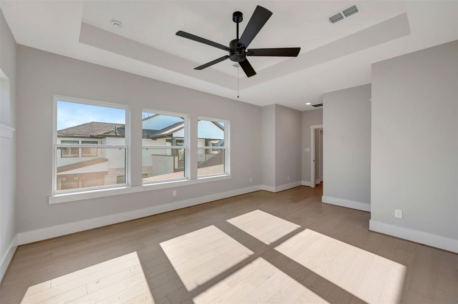 Spacious, unfurnished interior of a new home in Easthaven at Bridgeland Central - Vision Collection, Cypress (Image 22).