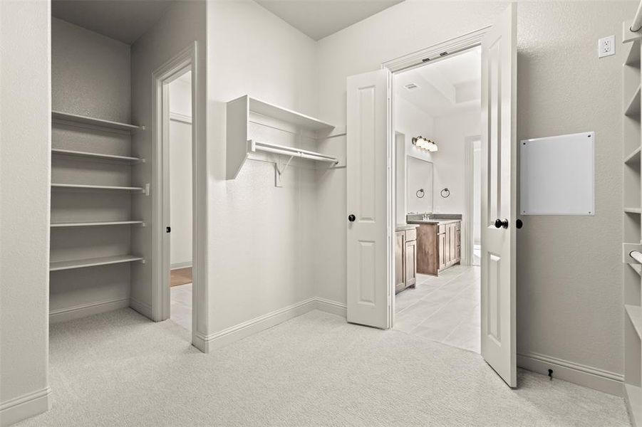 Image 32 of a home in Levante - 1 Acre Lots. Image 32 of a home in Levante - 1 Acre Lots.