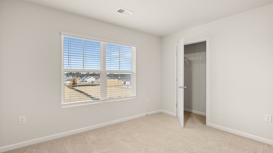 Spacious, unfurnished interior of a new home in Captain's Corner, Grovetown (Image 26).