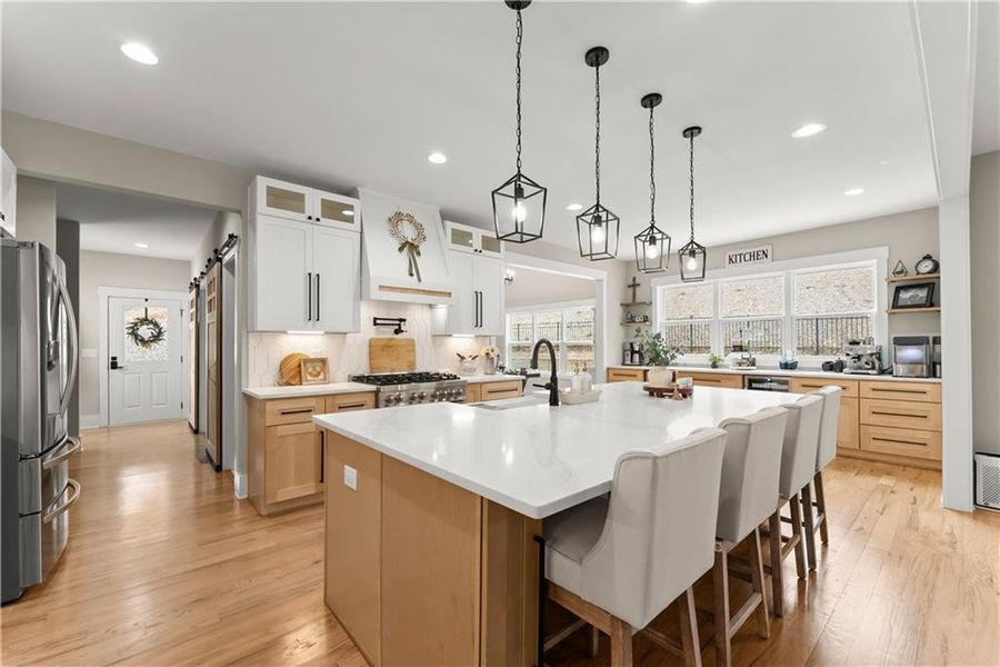Furnished interior view inside a new home in , Jefferson (Image 16).