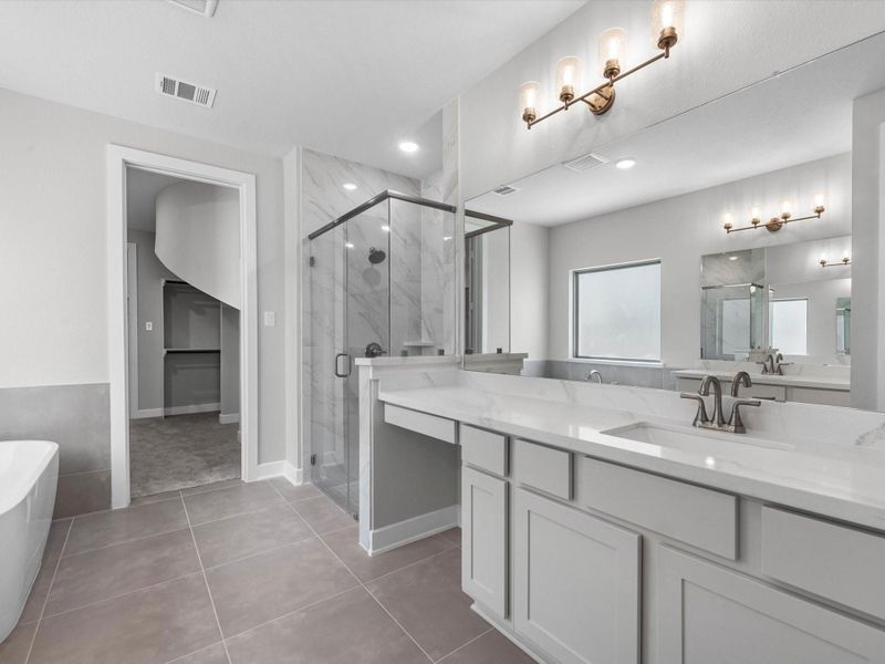 Representative image. Features, selections and colors may vary.